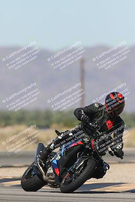 media/Oct-13-2025-Moto Forza (Mon) [[a66d839500]]/4-C Group/Session 3 (Turn 16)/